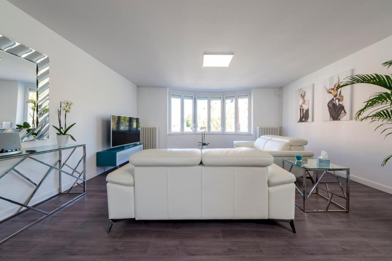 Suites Mana - Le Manaloft, Chic Et Moderne Avec Salle Privee De Fitness En Plein Centre-Ville De Rethel Exterior foto